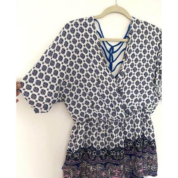 Lulus Bright Alright Ivory Blue Print Romper Surplice Bodice Open Back Sz XL - Picture 8 of 10